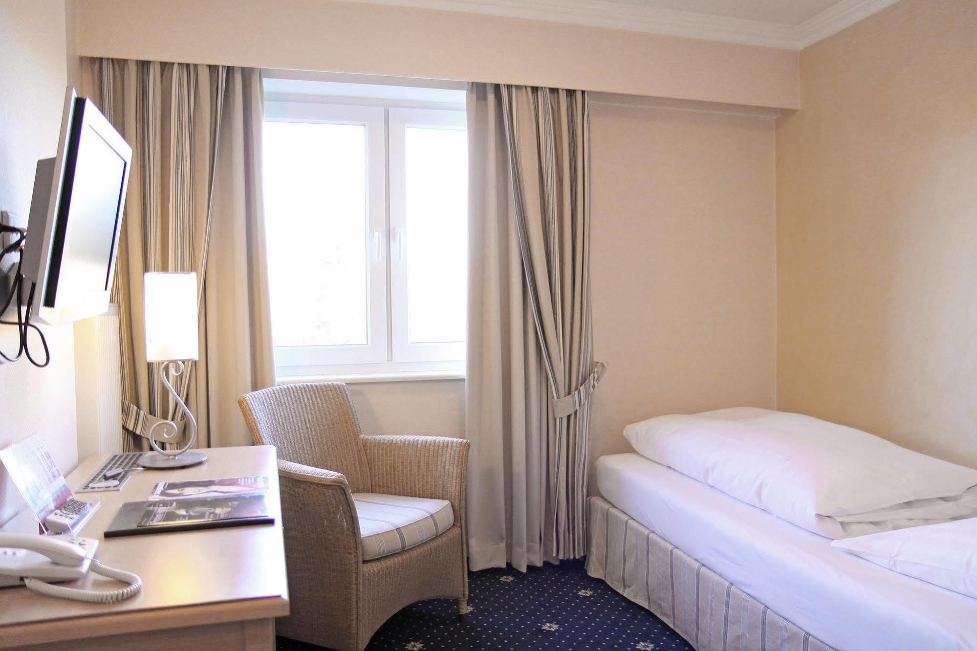 Thomas Hotel Spa & Lifestyle Husum  Zewnętrze zdjęcie