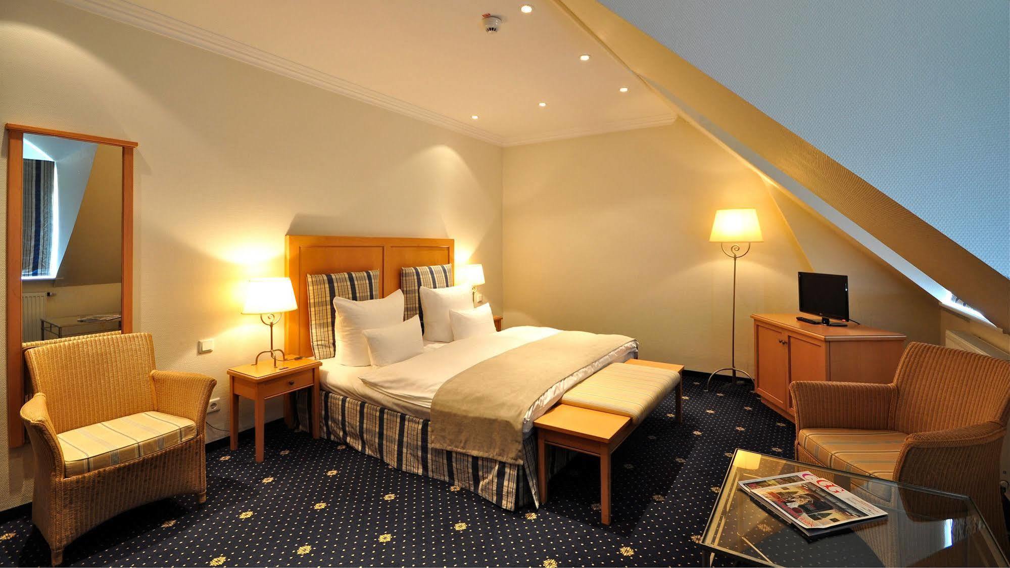 Thomas Hotel Spa & Lifestyle Husum  Zewnętrze zdjęcie
